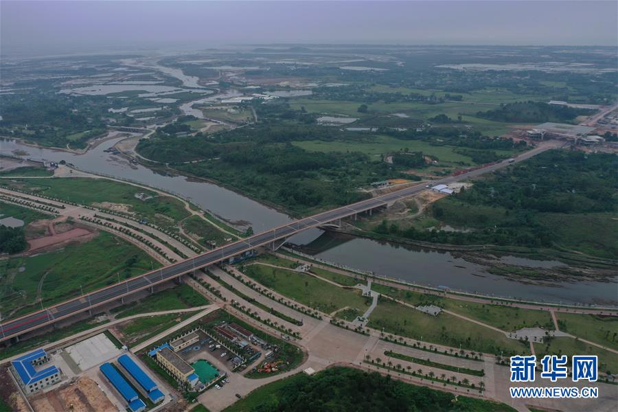 (壯麗70年·奮斗新時代·圖文互動)(11)廣西:傾力打造“一帶一路”有機(jī)銜接的重要門戶