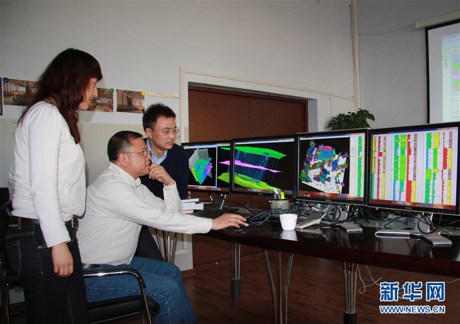 （新華全媒頭條&middot;圖文互動）（7）鍛造領(lǐng)航復(fù)興的中流砥柱&mdash;&mdash;寫在&ldquo;不忘初心、牢記使命&rdquo;主題教育即將啟動之際