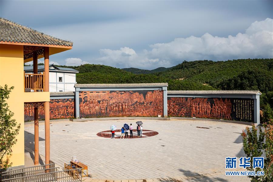 （新華全媒頭條&middot;壯麗70年&middot;奮斗新時代&mdash;&mdash;記者再走長征路&middot;圖文互動）（2）前進，向著光明的方向&mdash;&mdash;尋訪金沙江畔紅色印記