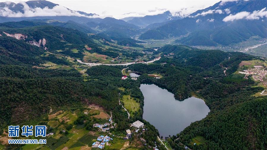 （壯麗70年&middot;奮斗新時代&mdash;&mdash;記者再走長征路&middot;圖文互動）（1）彝海結(jié)盟后，掩護(hù)紅軍旗的5400天&mdash;&mdash;鮮為人知的彝家護(hù)旗故事