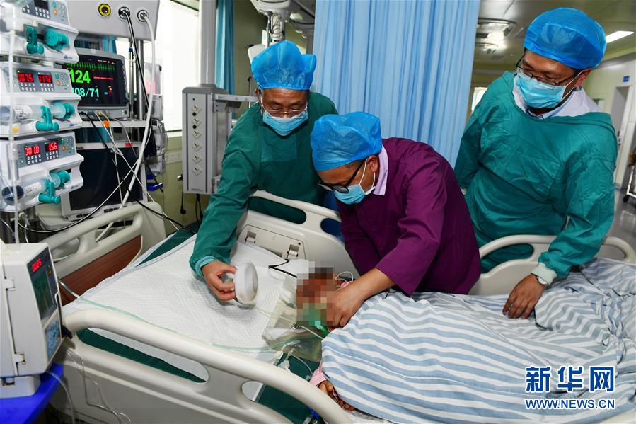 （新華全媒頭條&middot;圖文互動）（12）有一絲希望，就盡百倍努力&mdash;&mdash;貴州水城&ldquo;7&middot;23&rdquo;特大山體滑坡72小時救援紀(jì)實(shí)