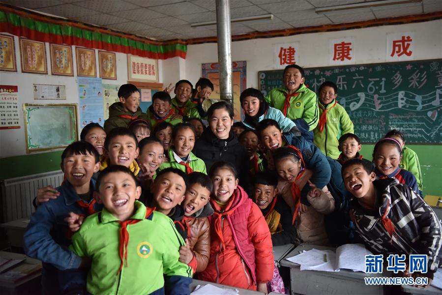 （不忘初心、牢記使命&middot;圖文互動）（3）青春之花綻放五千米云端&mdash;&mdash;記扎根海拔最高縣小學(xué)教師夫妻杜安東、曹曉花