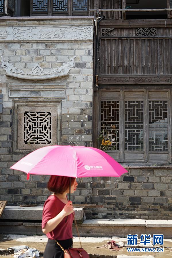 （關(guān)注&ldquo;利奇馬&rdquo;&middot;圖文互動）（1）古城洪災 八方馳援&mdash;&mdash;洪水災害下的浙江臨?，F(xiàn)場目擊