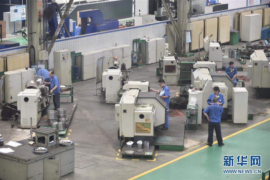 (新華全媒頭條·壯麗70年 奮斗新時代——推動高質(zhì)量發(fā)展調(diào)研行·圖文互動)(4)潮平兩岸闊 奮楫正當(dāng)時——來自遼寧的高質(zhì)量發(fā)展實(shí)踐