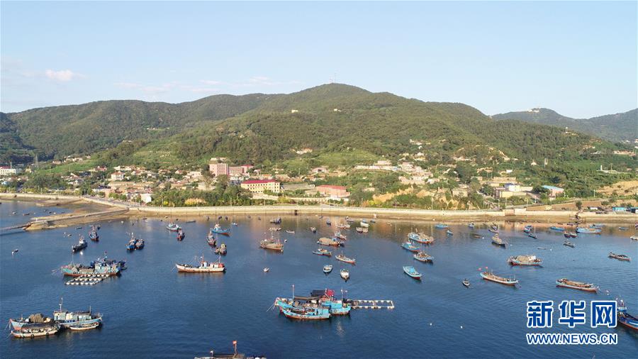 (新華全媒頭條·壯麗70年 奮斗新時代——推動高質(zhì)量發(fā)展調(diào)研行·圖文互動)(6)潮平兩岸闊 奮楫正當(dāng)時——來自遼寧的高質(zhì)量發(fā)展實(shí)踐