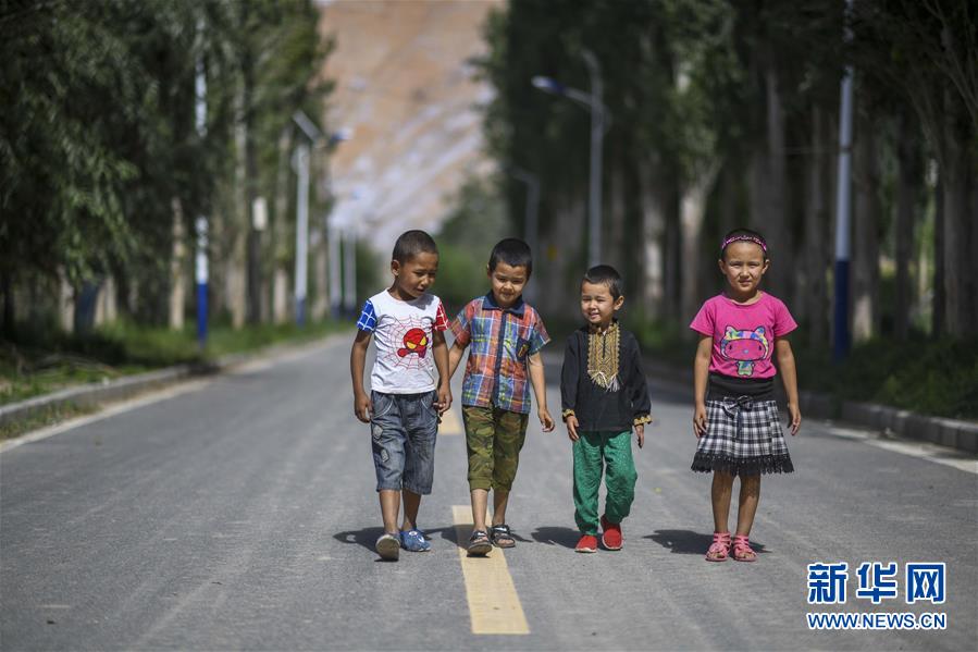 （決戰(zhàn)決勝脫貧攻堅(jiān)&middot;圖文互動(dòng)）（2）記者手記：尋訪(fǎng)昆侖&ldquo;桃花源&rdquo;的&ldquo;祛病&rdquo;良方