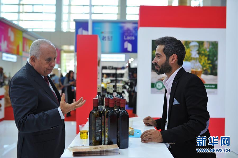 （新華全媒頭條&middot;圖文互動(dòng)）（14）舟舶繼路辟新天　商使交屬煥新顏&mdash;&mdash;寫在第四屆中阿博覽會開幕之際