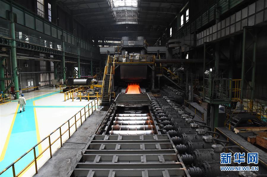 (新華全媒頭條·圖文互動)(4)百年首鋼 百煉成鋼——從鋼鐵強國“夢工廠”到改革轉(zhuǎn)型“排頭兵”