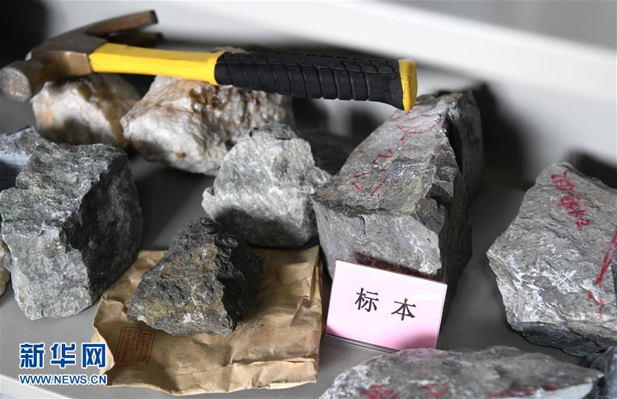 (新華全媒頭條·圖文互動)(13)迸發(fā)生命的無限熾熱——構造地質(zhì)學家李德威的赤子之歌