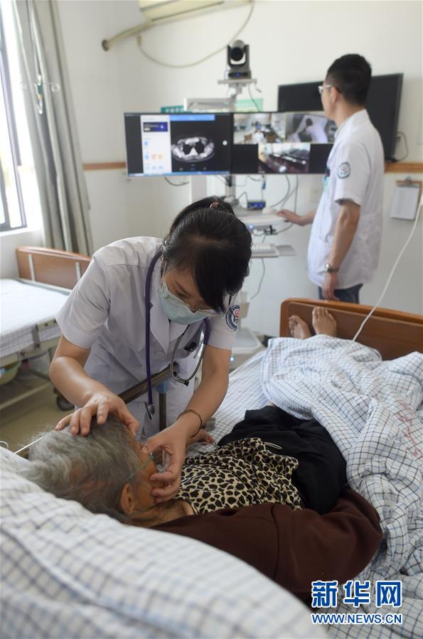 (“中國面貌”系列述評·圖文互動(dòng))(1)健康中國——70年中國面貌變遷述評之七