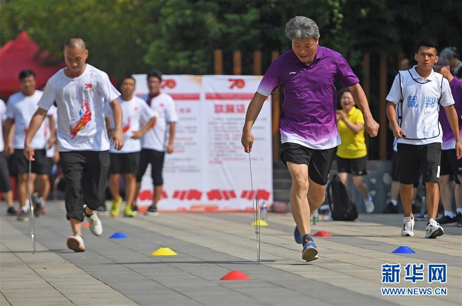 (“中國面貌”系列述評·圖文互動(dòng))(6)健康中國——70年中國面貌變遷述評之七