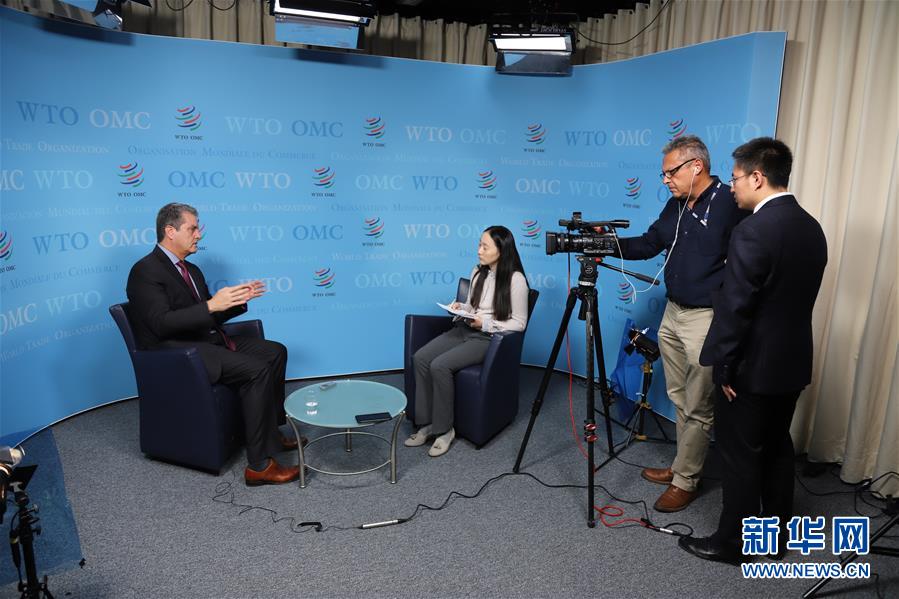 （第二屆進(jìn)博會(huì)&middot;圖文互動(dòng)）（1）專訪：進(jìn)博會(huì)是中國推動(dòng)經(jīng)濟(jì)全球化的持續(xù)承諾&mdash;&mdash;訪世貿(mào)組織總干事阿澤維多