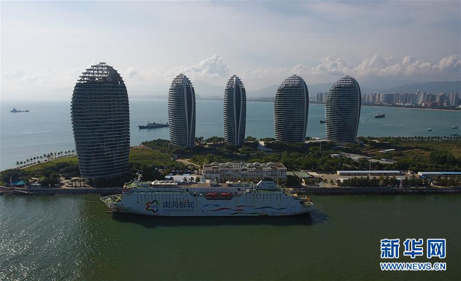 （在習(xí)近平新時(shí)代中國(guó)特色社會(huì)主義思想指引下&mdash;&mdash;新時(shí)代新作為新篇章&middot;總書記關(guān)切開放事&middot;圖文互動(dòng)）（3）開放的故事講不完&mdash;&mdash;海南開放再&ldquo;提速&rdquo;