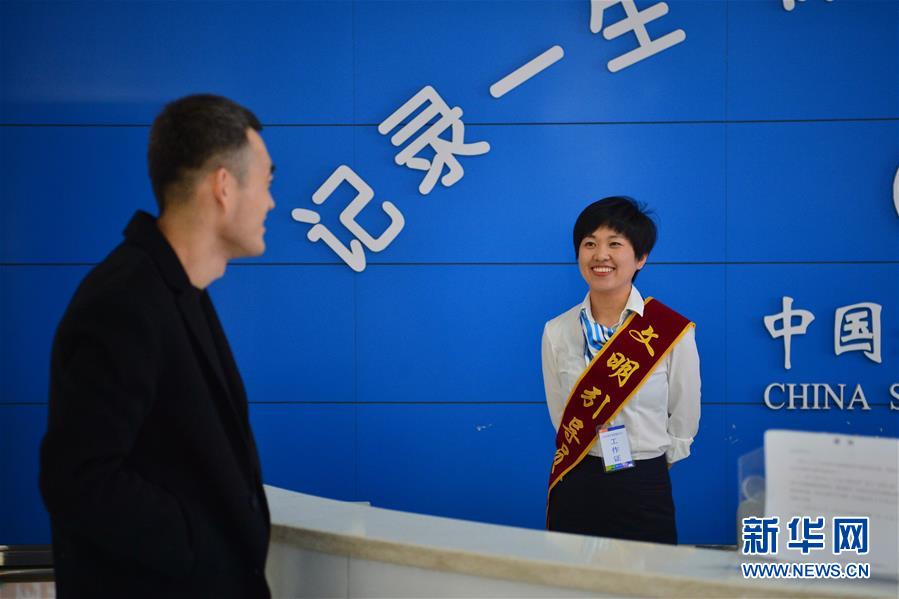 （四中全會(huì)精神在基層&middot;圖文互動(dòng)）（5）從&ldquo;一本書&rdquo;到&ldquo;一身輕&rdquo;&mdash;&mdash;&ldquo;四辦四清單&rdquo;創(chuàng)新治理體系為企業(yè)減負(fù)