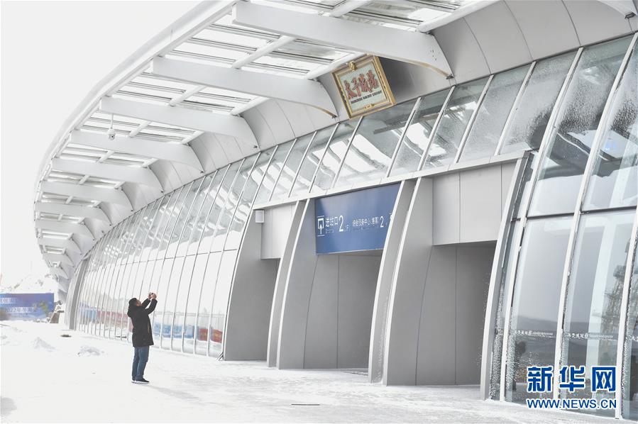 （新華全媒頭條&middot;圖文互動）（2）百年跨越，逐夢京張&mdash;&mdash;寫在京張高鐵開通暨中國高鐵突破3.5萬公里之際