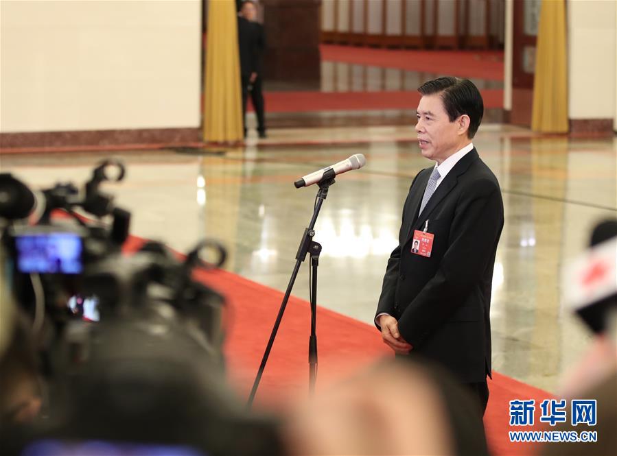 （兩會(huì)&middot;面對(duì)面）（10）采訪部長(zhǎng)