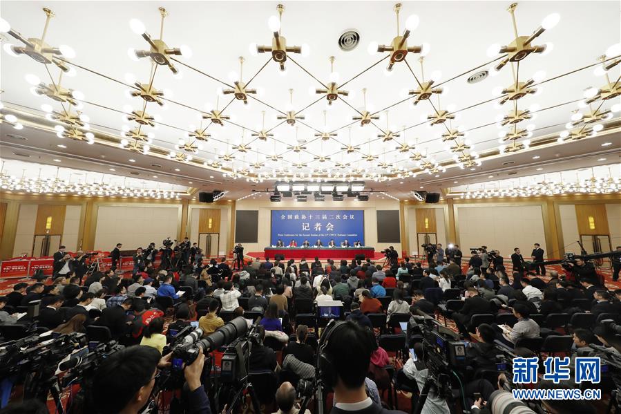 （兩會(huì)&middot;XHDW）（9）政協(xié)委員談優(yōu)化營(yíng)商環(huán)境、促進(jìn)民營(yíng)經(jīng)濟(jì)高質(zhì)量發(fā)展