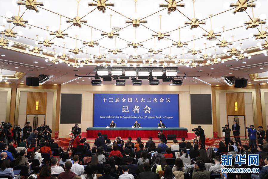 （兩會(huì)&middot;XHDW）（4）生態(tài)環(huán)境部部長李干杰就&ldquo;打好污染防治攻堅(jiān)戰(zhàn)&rdquo;答記者問