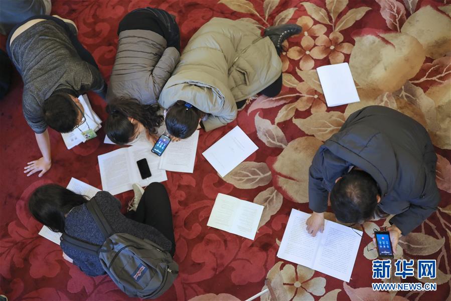 (新華全媒頭條·圖文互動(dòng))(4)2019——春天里的中國(guó)兩會(huì)故事