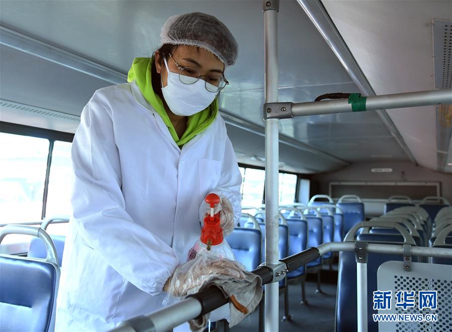 (聚焦疫情防控·圖文互動)(7)北京節(jié)后首個工作日:交通秩序井然 市場供應穩(wěn)定