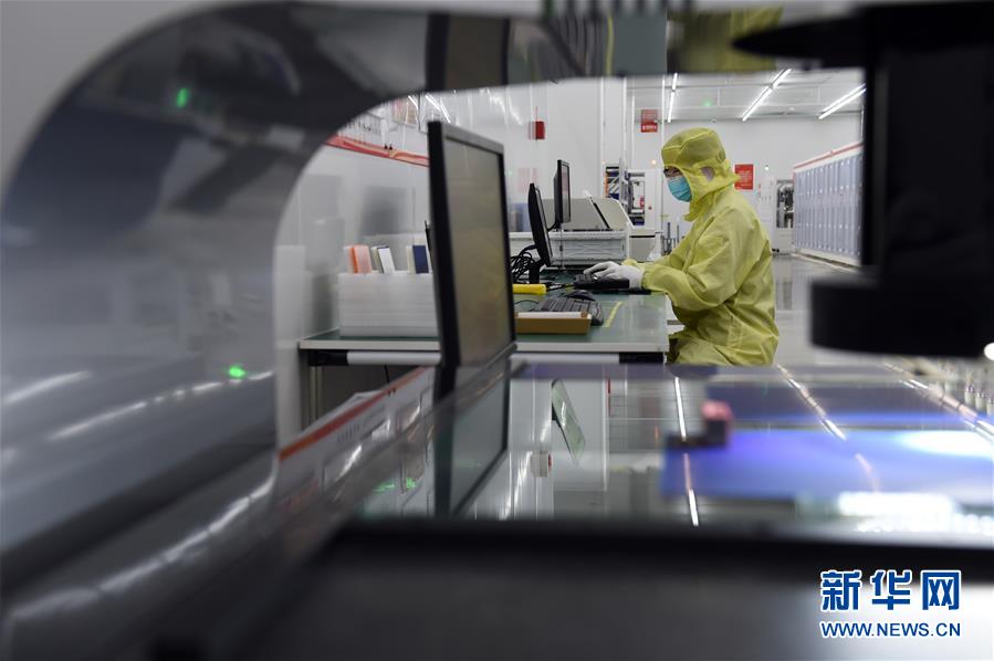 (在習(xí)近平新時代中國特色社會主義思想指引下——新時代新作為新篇章·習(xí)近平總書記關(guān)切事·圖文互動)(5)打好防控“主動仗”——各地精準(zhǔn)施策堅決遏制疫情蔓延