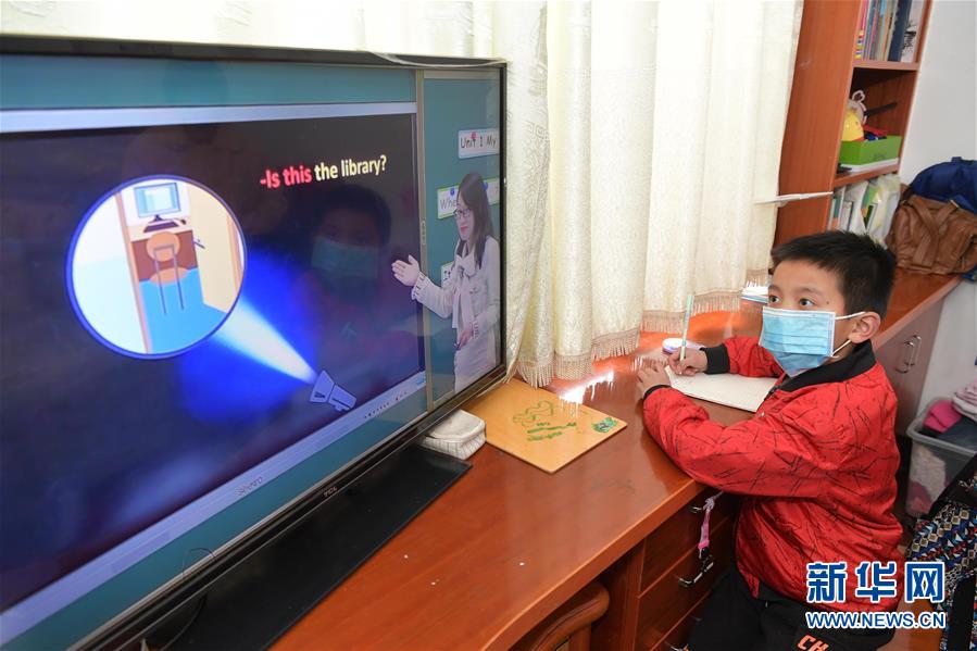 (在習(xí)近平新時(shí)代中國(guó)特色社會(huì)主義思想指引下——新時(shí)代新作為新篇章·習(xí)近平總書(shū)記關(guān)切事·圖文互動(dòng))(14)“菜籃子”里的力量——全國(guó)各地努力做好保障和改善民生工作在行動(dòng)