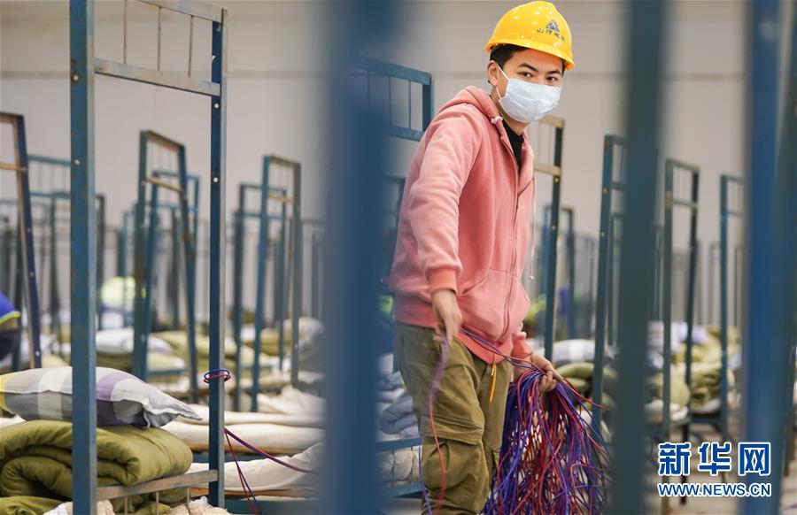 (新華全媒頭條·圖文互動)(5)托舉生命的方舟——方艙醫(yī)院建設(shè)記