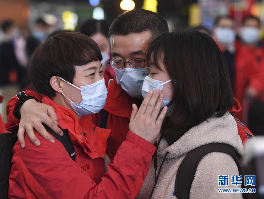 （聚焦疫情防控&middot;對口支援19省份在奮戰(zhàn)&middot;圖文互動）（3）&ldquo;當(dāng)我們摘下口罩，看到彼此勝利的微笑&rdquo;&mdash;&mdash;重慶對口支援孝感市抗擊疫情紀(jì)實(shí)