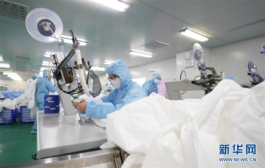 （在習近平新時代中國特色社會主義思想指引下&mdash;&mdash;新時代新作為新篇章&middot;習近平總書記關切事&middot;圖文互動）（3）不獲全勝不收兵&mdash;&mdash;決勝之地湖北戰(zhàn)&ldquo;疫&rdquo;進行時
