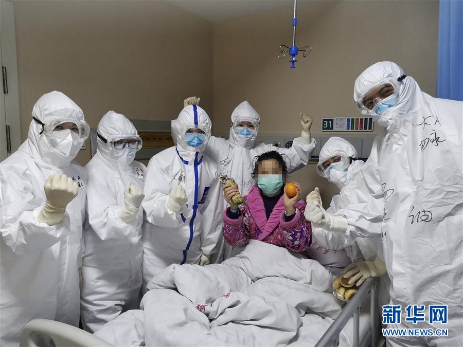 （在習(xí)近平新時(shí)代中國特色社會(huì)主義思想指引下&mdash;&mdash;新時(shí)代新作為新篇章&middot;習(xí)近平總書記關(guān)切事&middot;圖文互動(dòng)）（10）不放松！&mdash;&mdash;各地努力抓緊抓實(shí)抓細(xì)疫情防控