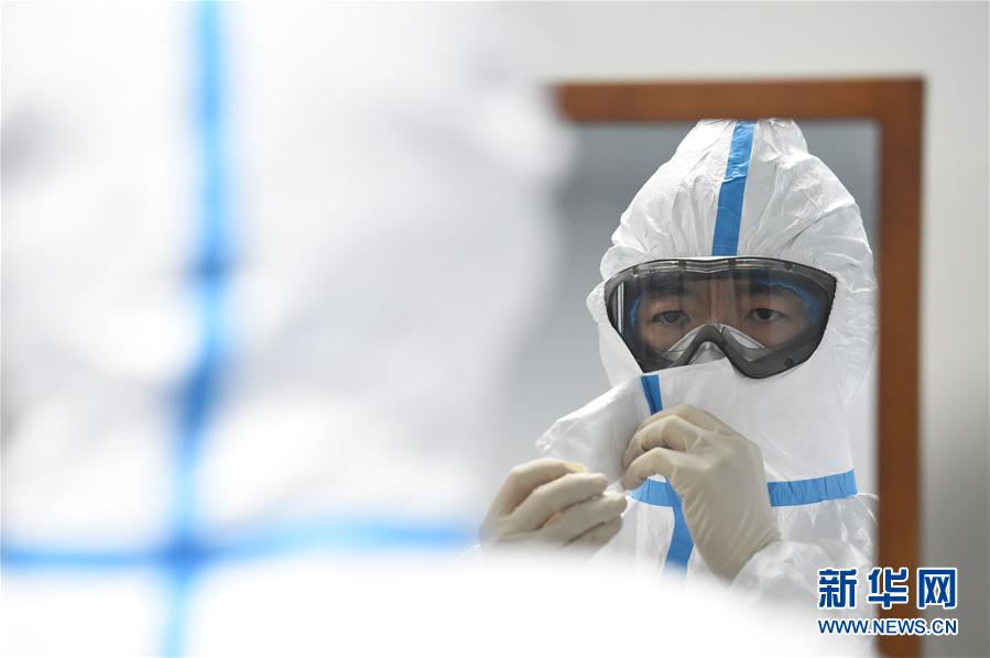 （一線抗疫群英譜&middot;圖文互動）（1）劉博：當好抗疫戰(zhàn)斗的&ldquo;前哨&rdquo;