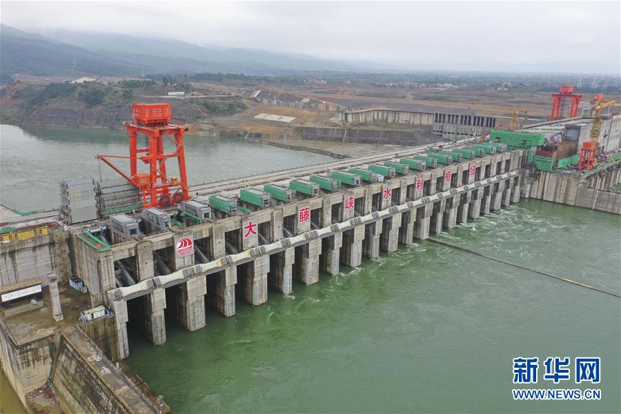 （抓好經(jīng)濟發(fā)展 應對復雜局面&middot;圖文互動）（3）&ldquo;一企一策&rdquo;解難題 大項目按下&ldquo;加速器&rdquo;&mdash;&mdash;廣西精準有序推動項目開工復工