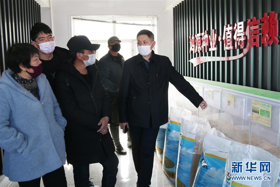 （新華全媒頭條&middot;圖文互動）（1）特殊時期，他們這樣履職&mdash;&mdash;全國人大代表這個春天在行動