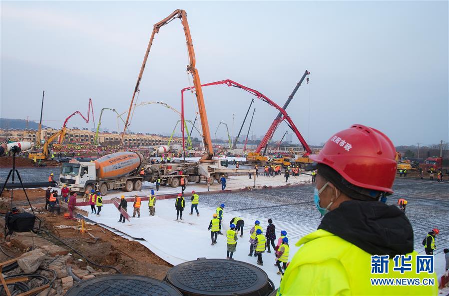 （新華全媒頭條&middot;圖文互動）（3）青春的力量 時代的脊梁&mdash;&mdash;記抗疫一線的&ldquo;90后&rdquo;&ldquo;00后&rdquo;年輕人