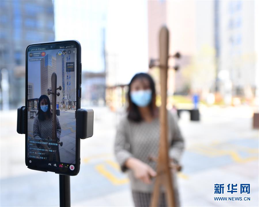 （聚焦復(fù)工復(fù)產(chǎn)&middot;圖文互動(dòng)）（5）記者手記：戰(zhàn)&ldquo;疫&rdquo;中增長(zhǎng)，這些企業(yè)做對(duì)了什么？