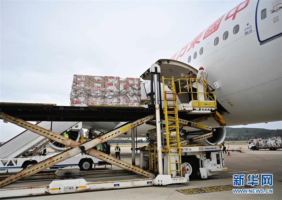 (聚焦疫情防控)(3)中國(guó)向意大利派出第三批抗疫醫(yī)療專(zhuān)家組