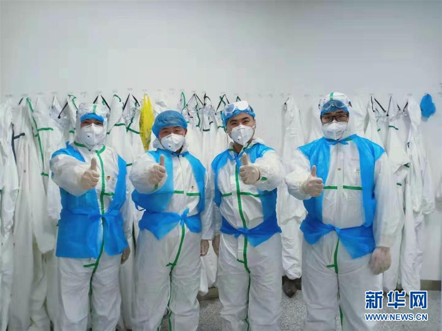 （習(xí)近平致敬的戰(zhàn)&ldquo;疫&rdquo;英雄&middot;志愿者篇&middot;圖文互動(dòng)）（2）他們，微光成炬照征程