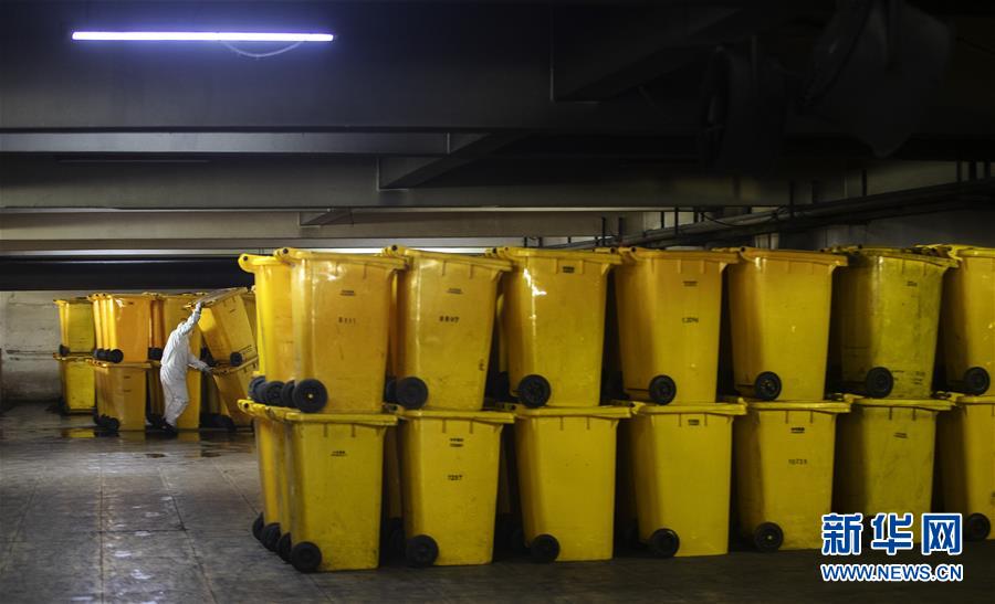 （聚焦疫情防控&middot;圖文互動）（13）&ldquo;隱蔽&rdquo;防線上的阻擊戰(zhàn)&mdash;&mdash;武漢醫(yī)療廢物處理從&ldquo;全線告急&rdquo;到&ldquo;日產日清&rdquo; 