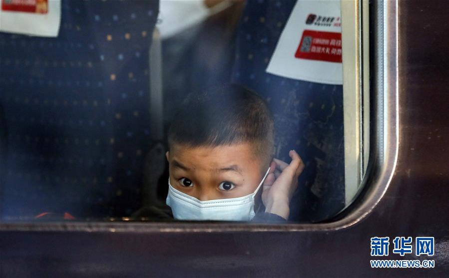 （新華全媒頭條&middot;圖文互動）（7）武漢重啟，不負(fù)春天&mdash;&mdash;寫在武漢&ldquo;解封&rdquo;之際