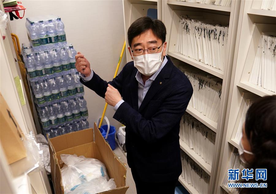 （香港故事&middot;圖文互動(dòng)）（3）從&ldquo;非典&rdquo;到新冠，一位香港醫(yī)生親歷的兩次抗疫