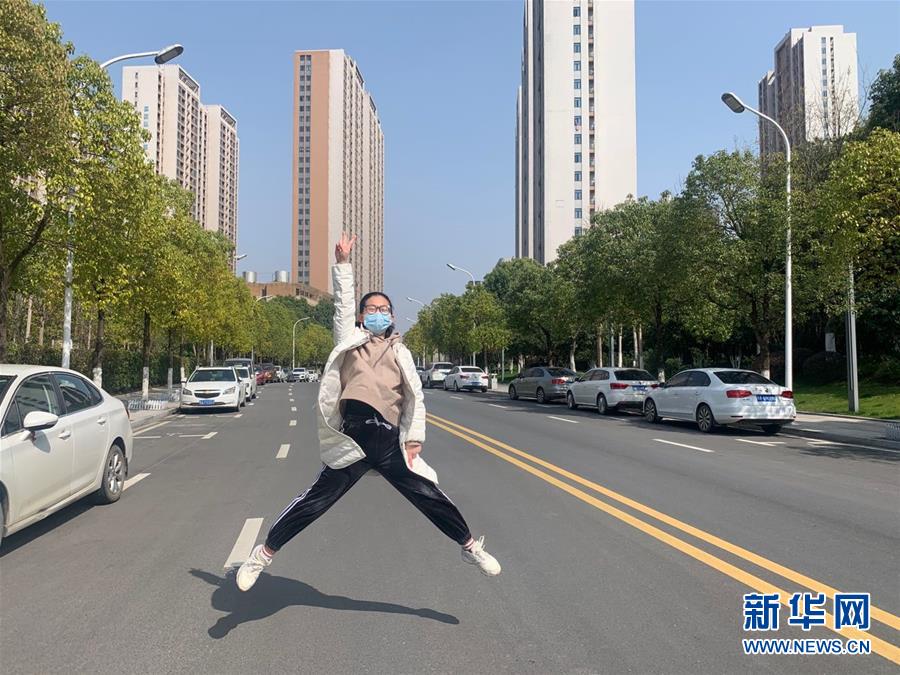 （一線(xiàn)抗疫群英譜&middot;圖文互動(dòng)）（3）&ldquo;95后&rdquo;大學(xué)生郝鶯歌：退掉車(chē)票，她選擇直面病毒