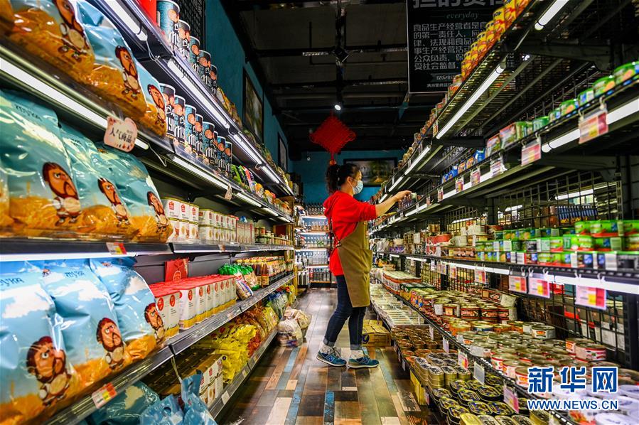 （聚焦疫情防控&middot;圖文互動(dòng)）（2）&ldquo;確保輸入病例不影響居民正常生活&rdquo;&mdash;&mdash;中國(guó)最大陸路口岸內(nèi)蒙古滿洲里口岸抗疫見(jiàn)聞