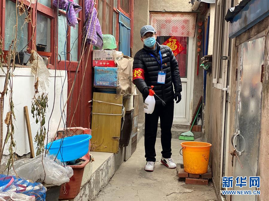 （在習(xí)近平新時(shí)代中國(guó)特色社會(huì)主義思想指引下&mdash;&mdash;新時(shí)代新作為新篇章&middot;習(xí)近平總書記關(guān)切事&middot;圖文互動(dòng)）（2）千方百計(jì)扎牢疫情防控網(wǎng)