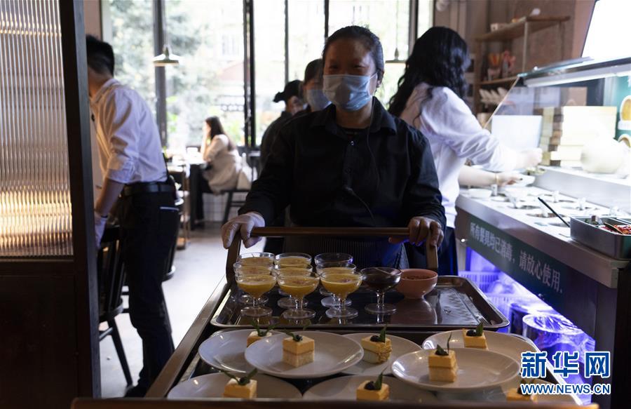 （圖文互動）（4）火鍋與分餐制&ldquo;同行&rdquo;&mdash;&mdash;四川成都餐飲新風(fēng)尚觀察