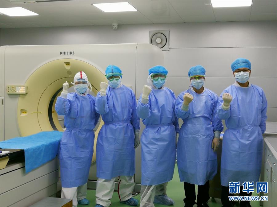 (一線抗疫群英譜·圖文互動(dòng))黃向煉:當(dāng)好戰(zhàn)“疫”的眼睛