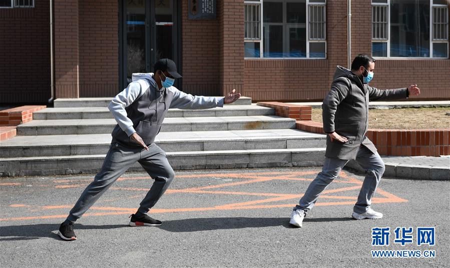 （抗疫中的真善美&middot;圖文互動）（1）特殊的假期&mdash;&mdash;一位非洲留學(xué)生班長在中國的抗疫經(jīng)歷