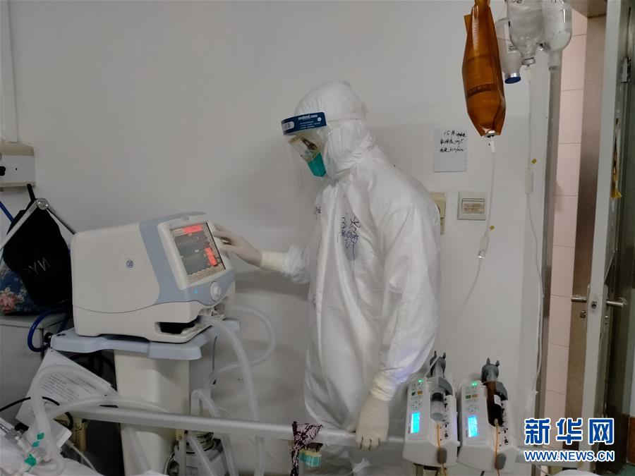 （在習(xí)近平新時(shí)代中國特色社會(huì)主義思想指引下&mdash;&mdash;新時(shí)代新作為新篇章&middot;習(xí)近平總書記關(guān)切事&middot;圖文互動(dòng)）（2）青春的顏色是什么？