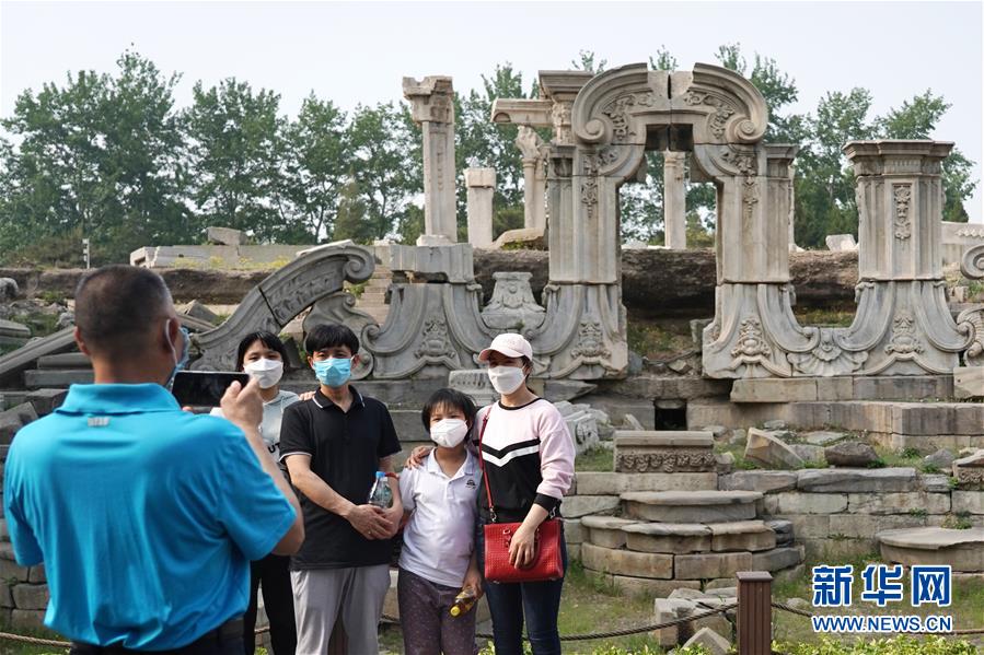 (社會)(4)北京:“五一”假期旅游接待總?cè)藬?shù)463.3萬人次