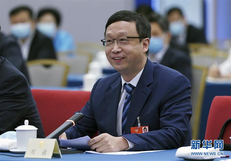 （新華全媒頭條&middot;圖文互動）（4）從人民中汲取磅礴力量&mdash;&mdash;習近平總書記同出席2020年全國兩會人大代表、政協(xié)委員共商國是紀實