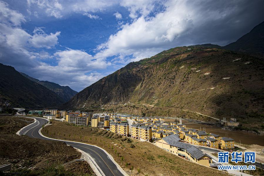 （新華全媒頭條&middot;聚焦&ldquo;三區(qū)三州&rdquo;脫貧攻堅(jiān)&middot;圖文互動）（3）向深度貧困&ldquo;堡壘&rdquo;發(fā)起最后總攻&mdash;&mdash;寫在&ldquo;三區(qū)三州&rdquo;脫貧攻堅(jiān)關(guān)鍵時(shí)點(diǎn)